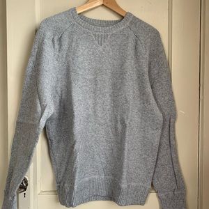 Grey American eagle sweater Large